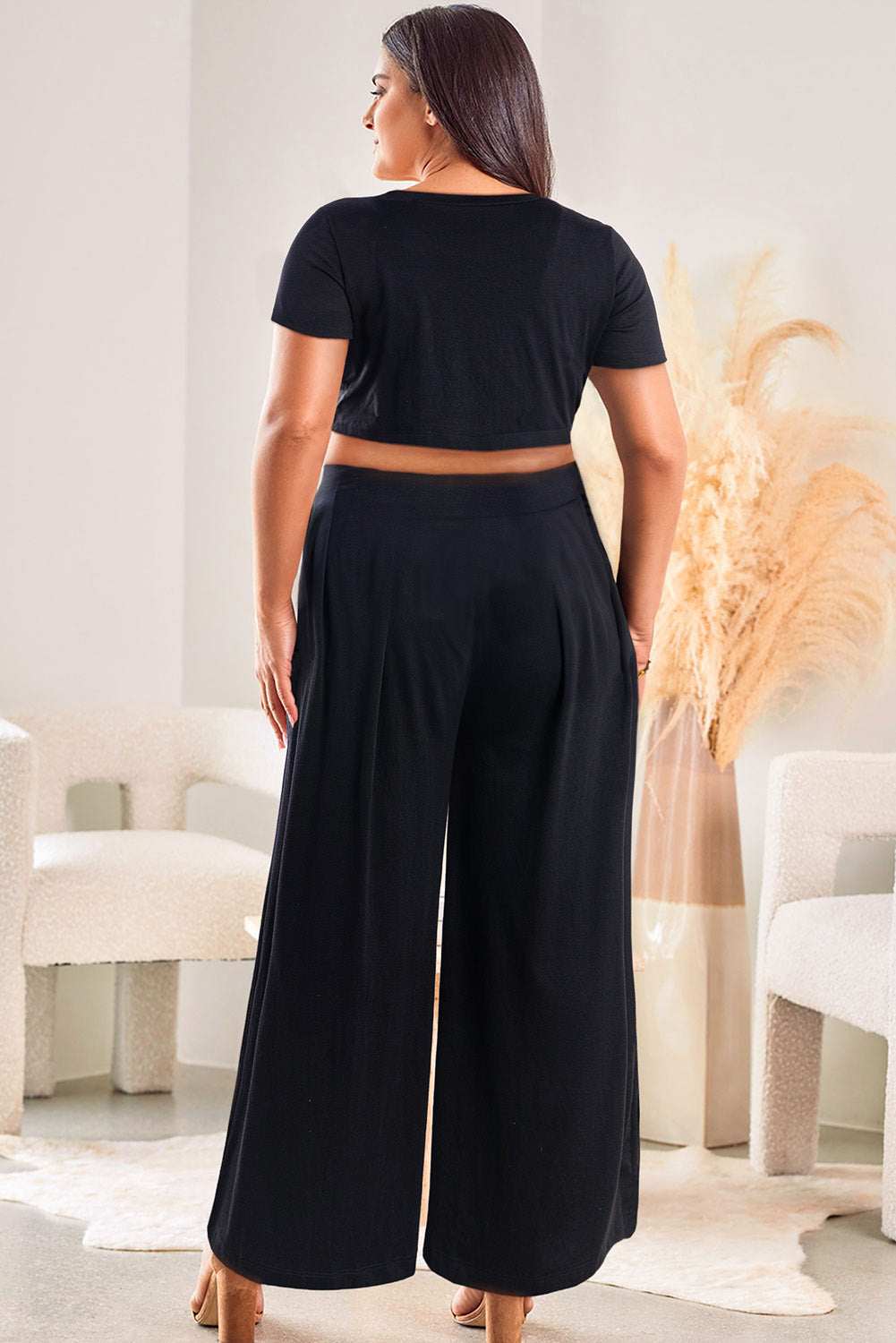 Black Plus Size Crop T-Shirt and Pleated Wide Leg Pants Set Shewin